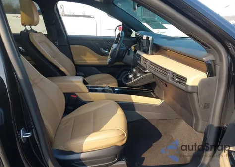 2022 Lincoln Corsair Reserve z USA, uszkodzony, nr VIN 5LMCJ2C92NUL32403